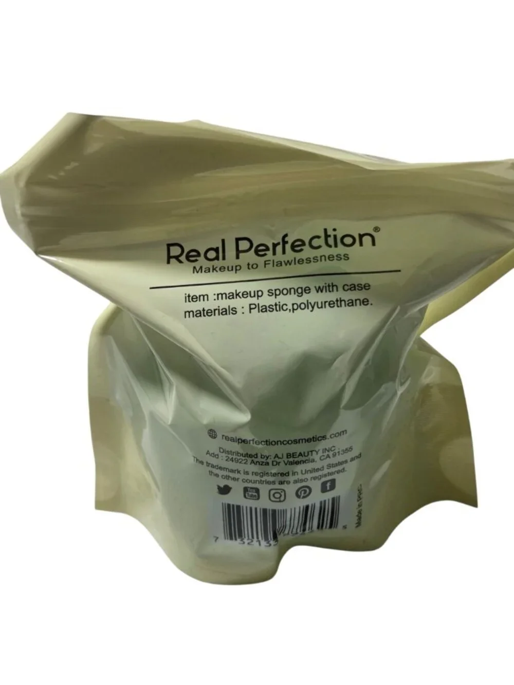Real Perfection Makeup Sponge With Storage Case Lightweight & Durable Cosmetic